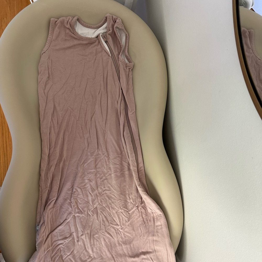 Size small .5 tog kyte sleep sack